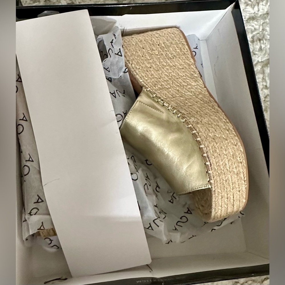 NWT Aqua Jacy Gold Leather Espadrille Platform Wedges — 7.5 | Summer Staple - Picture 5 of 14